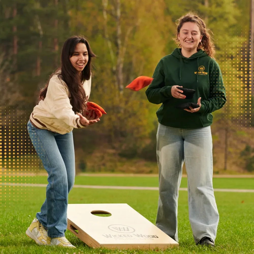 HIPPY - Cornhole Set - 2 ploče / 2x4 vreće