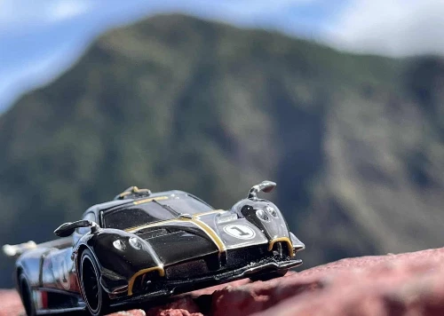Pagani Huayra Model