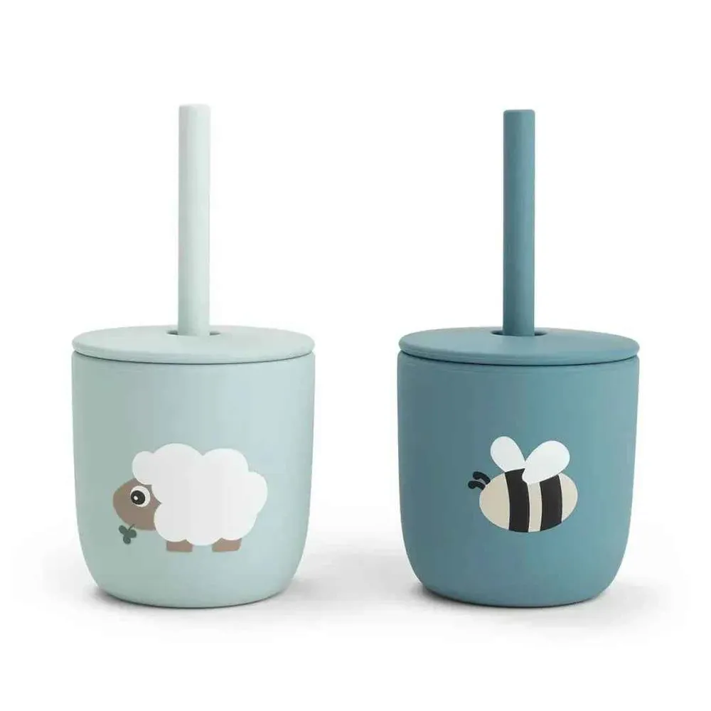 Done Deer® Set silikonskih čš sa slamkom Tiny Farm Blue 2 kom