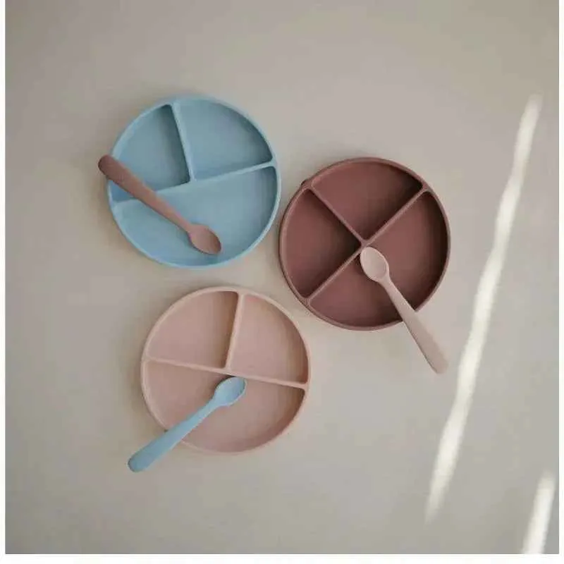 Mushie® Set dvi silikonske žlice Powder Blue