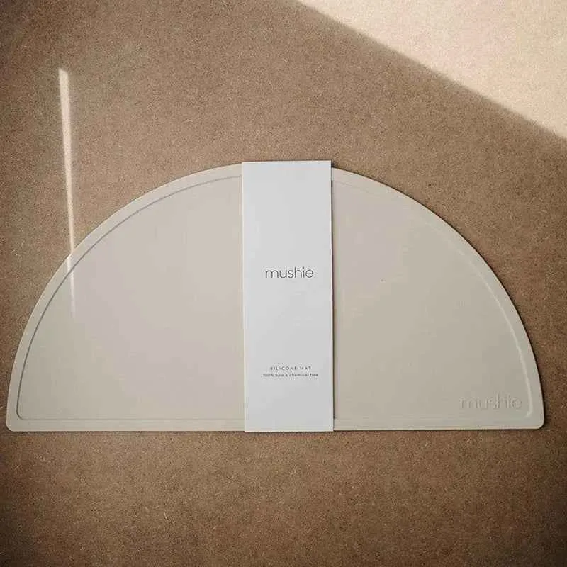 Mushie® Silikonska podloga za hranjenje Blush