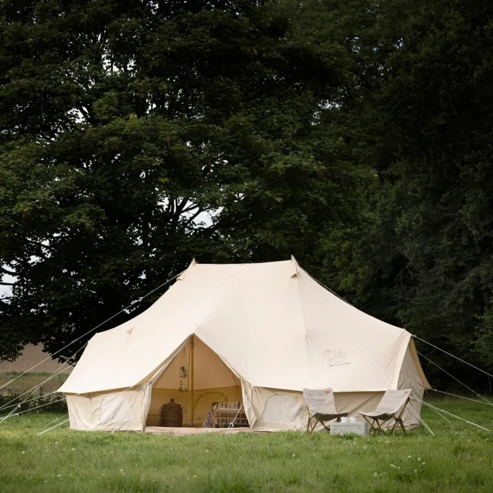 Emperor Amaroq Glamping