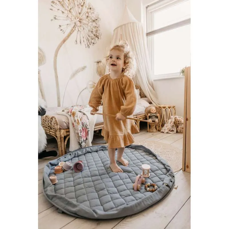 Play & Go Mekani organski - 2-u-1 spremnik/igračka - Prašnjavo plava