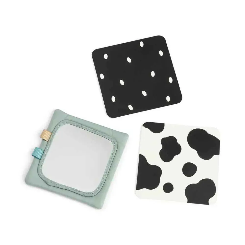 Done Deer® Držč kontrastnih kartica Tiny farm Green