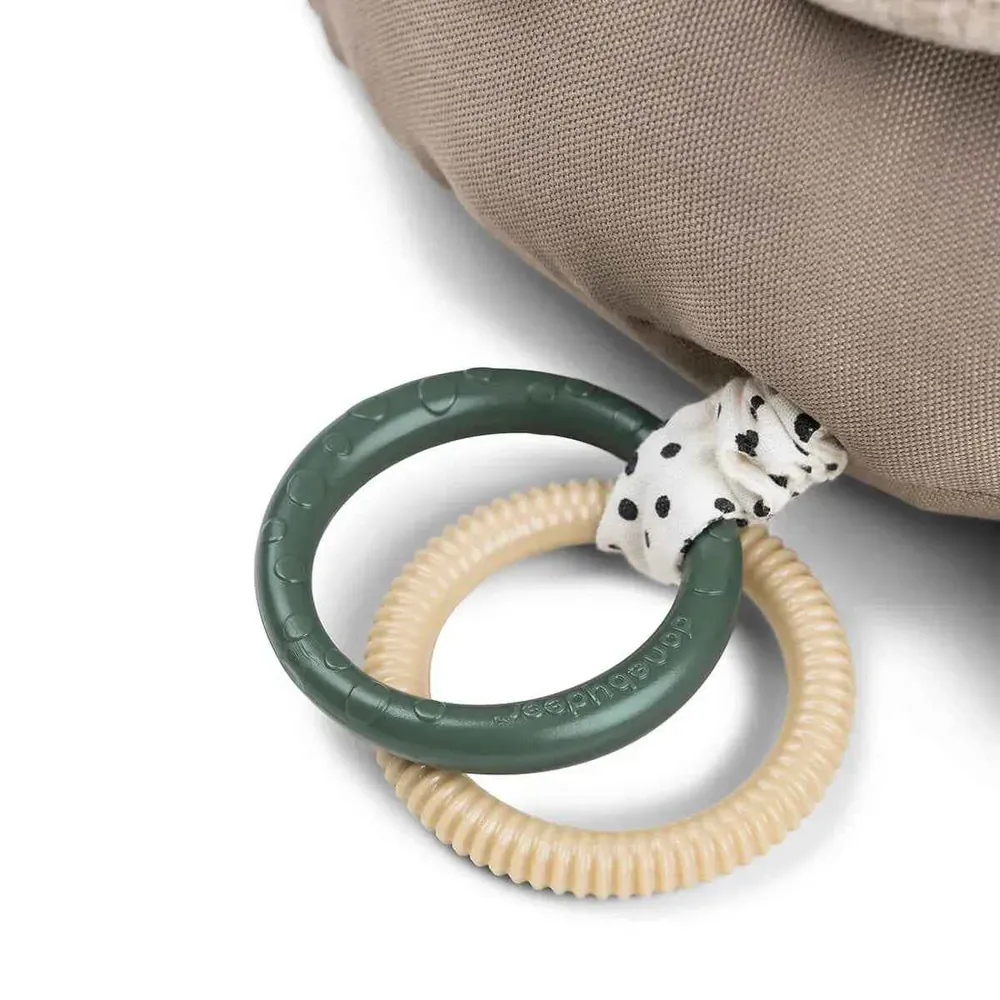 Done Deer® Igračka za igru na trbuščiću Croco Sand