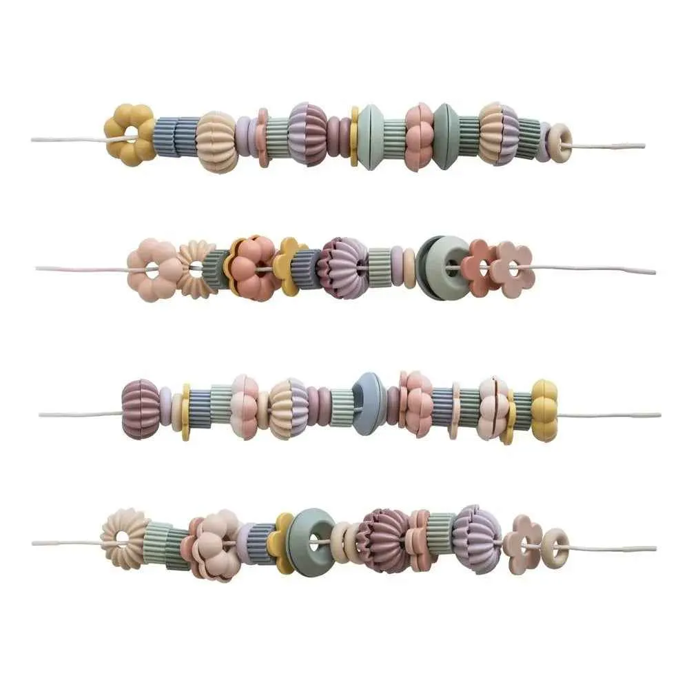 Mushie® Igračka za nizanje perlica Bead Lacing Toy