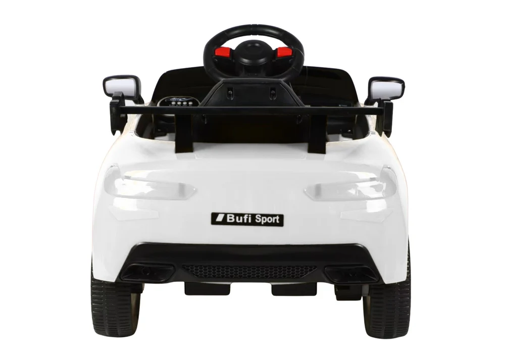 Auto na akumulator Sport 915 - bijeli