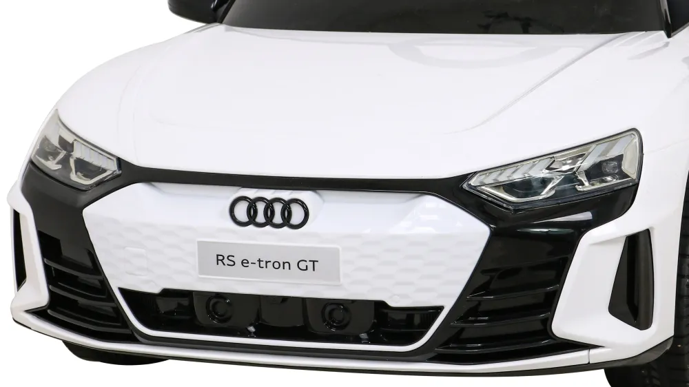 Licencirani auto na akumulator Audi RS E-Tron GT - bijeli