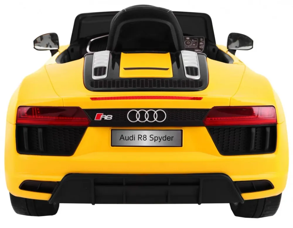 Licencirani auto na akumulator Audi R8 Spyder RS - žuti