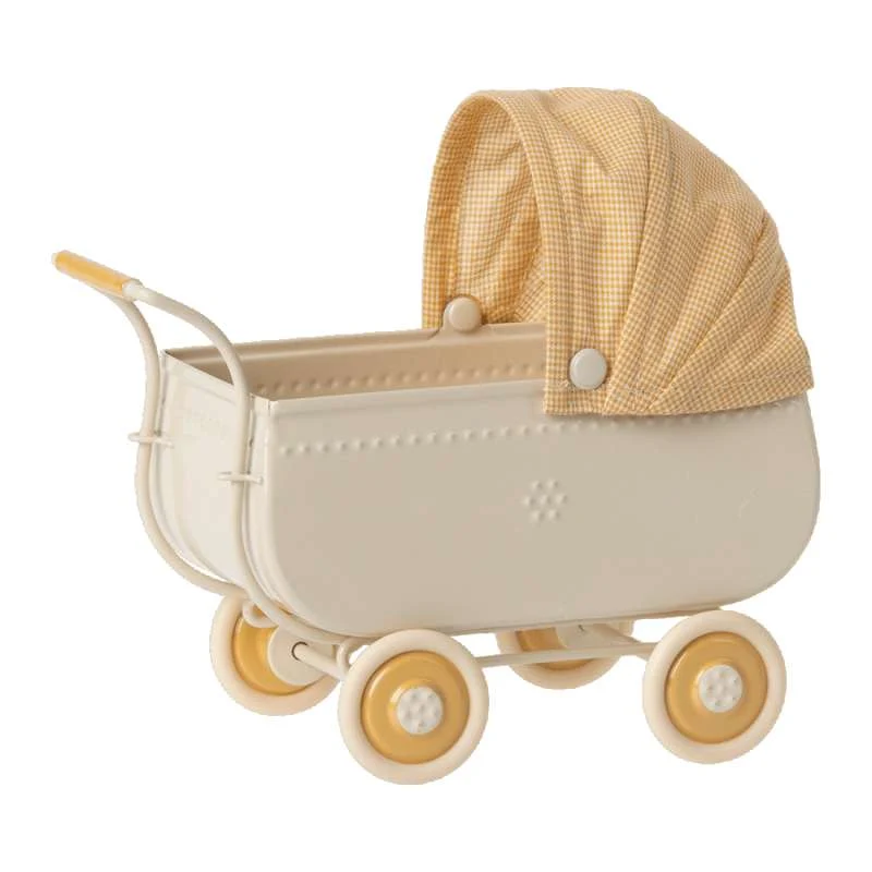 Maileg Vintage Kolica za bebe s posteljinom - Miniatura - Žuta