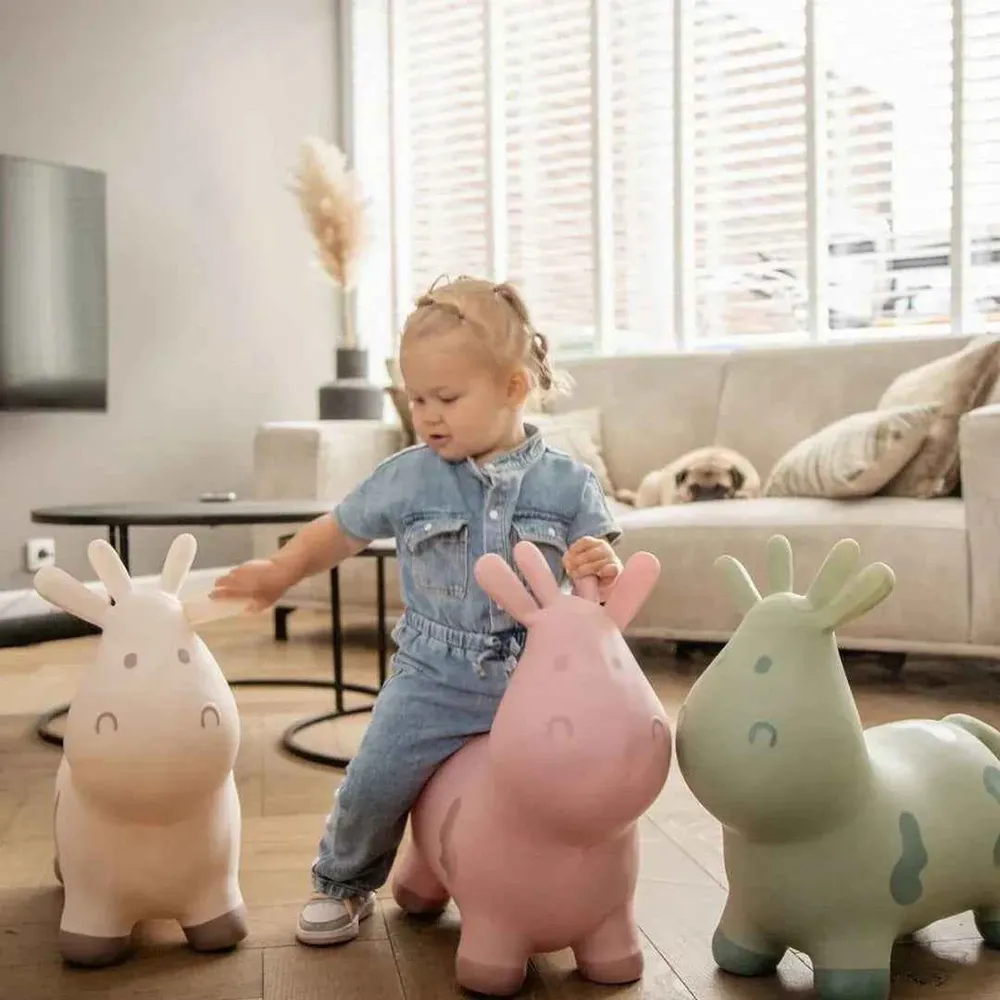 Tryco® Skakač krava Beige Skippy Cow