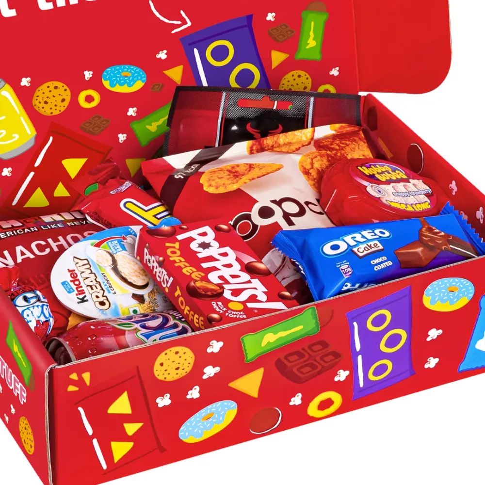 Snack Box "Volim te", kutija iznenađenja s 20 snack slatkiš, grickalica i napitaka