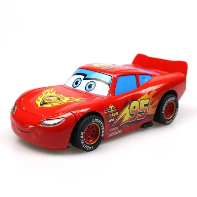 Auto Igracka Munja Mekvin Crveni 95 Metalni Model
