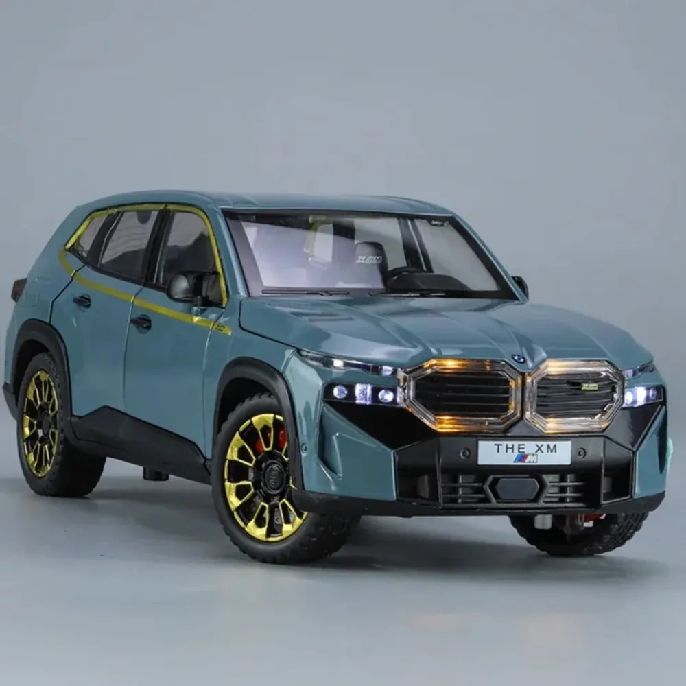 BMW XM metalni model automobila 1:24