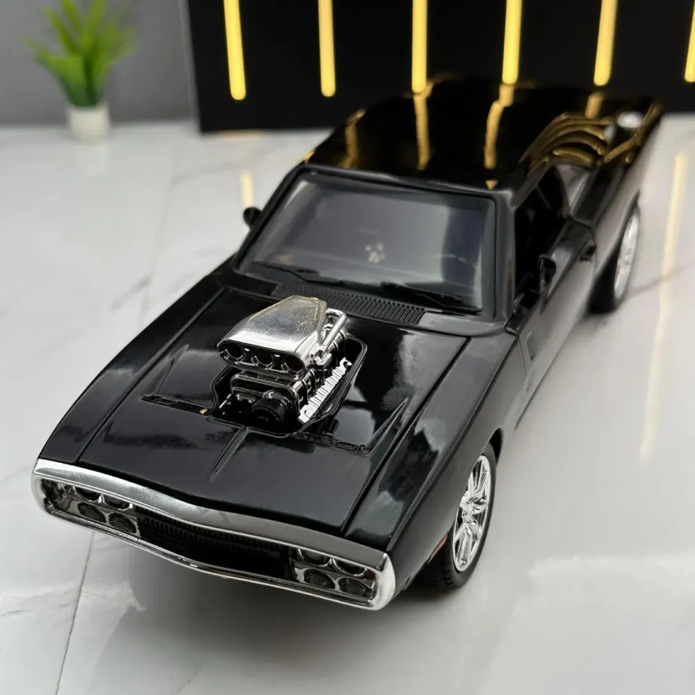 Metalni model automobila Dodge Charger 1970 1:24