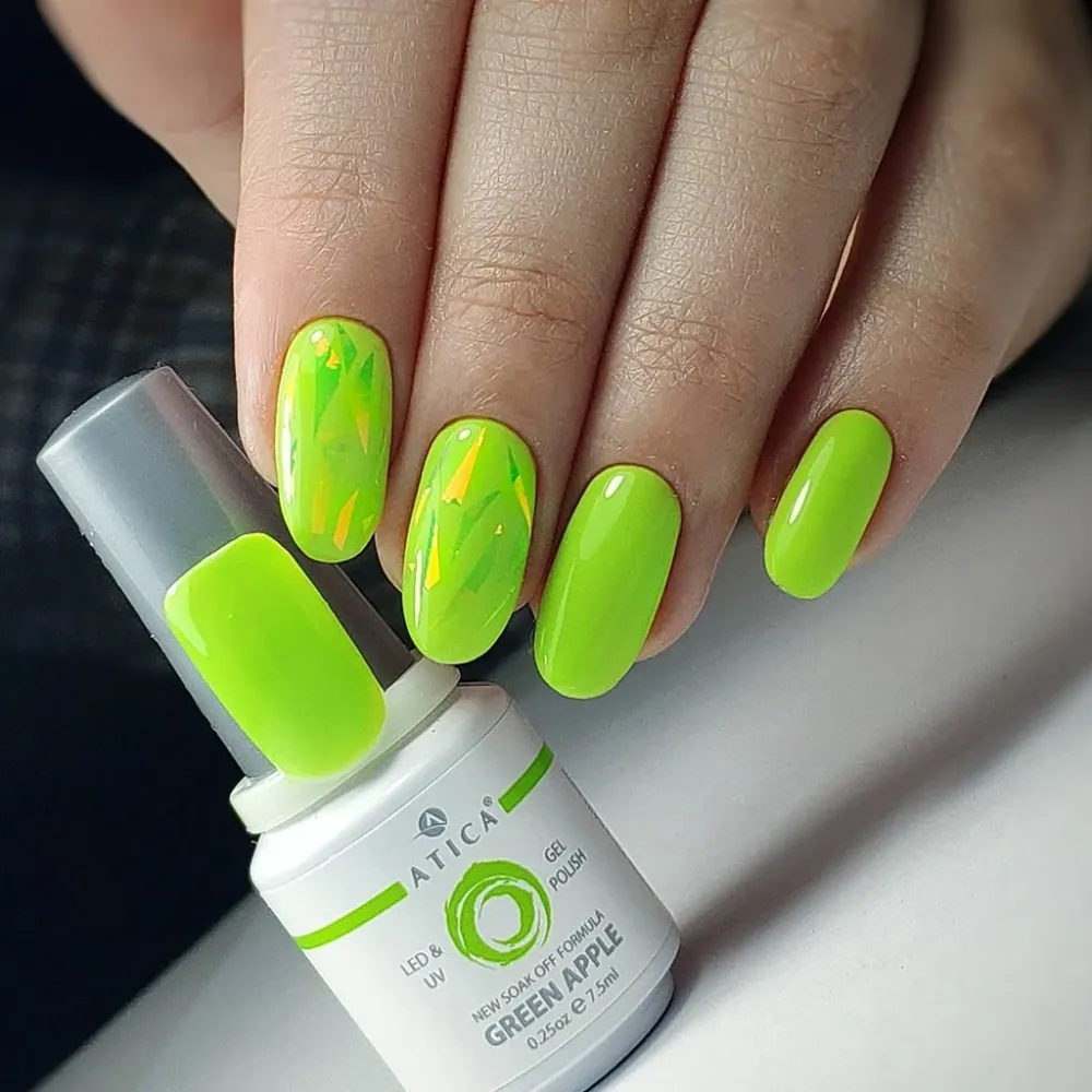 Gel lak za nokte №172 - Zelena jabuka 8ml Atica