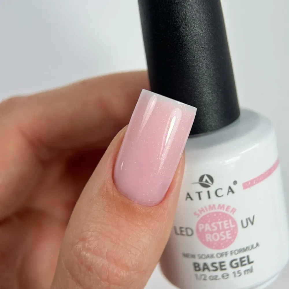 Kamuflažna baza Pastel Rose 30 ml Atica