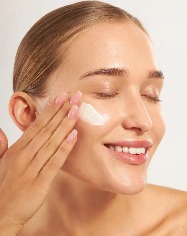 Hidratantna krema za lice SPF 50 s alantoinom i hijaluronskom kiselinom Nutridome