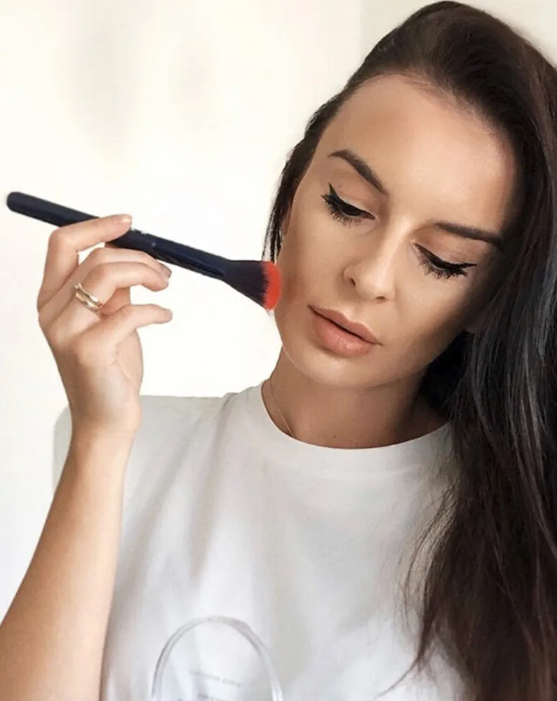 Kist za konturiranje lica i obraza, idealan za bronzer br. 10 Say Makeup