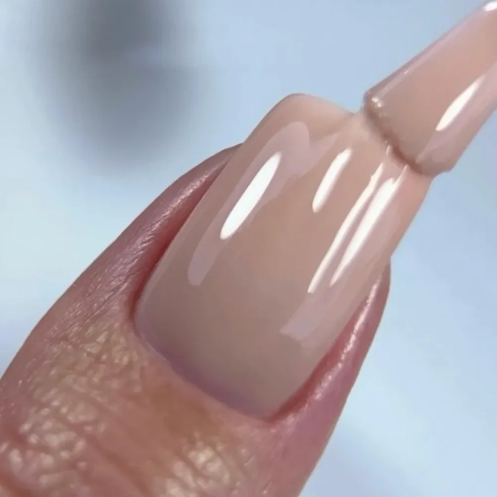 Kamuflažna baza №5 10 ml NAILSOFTHEDAY
