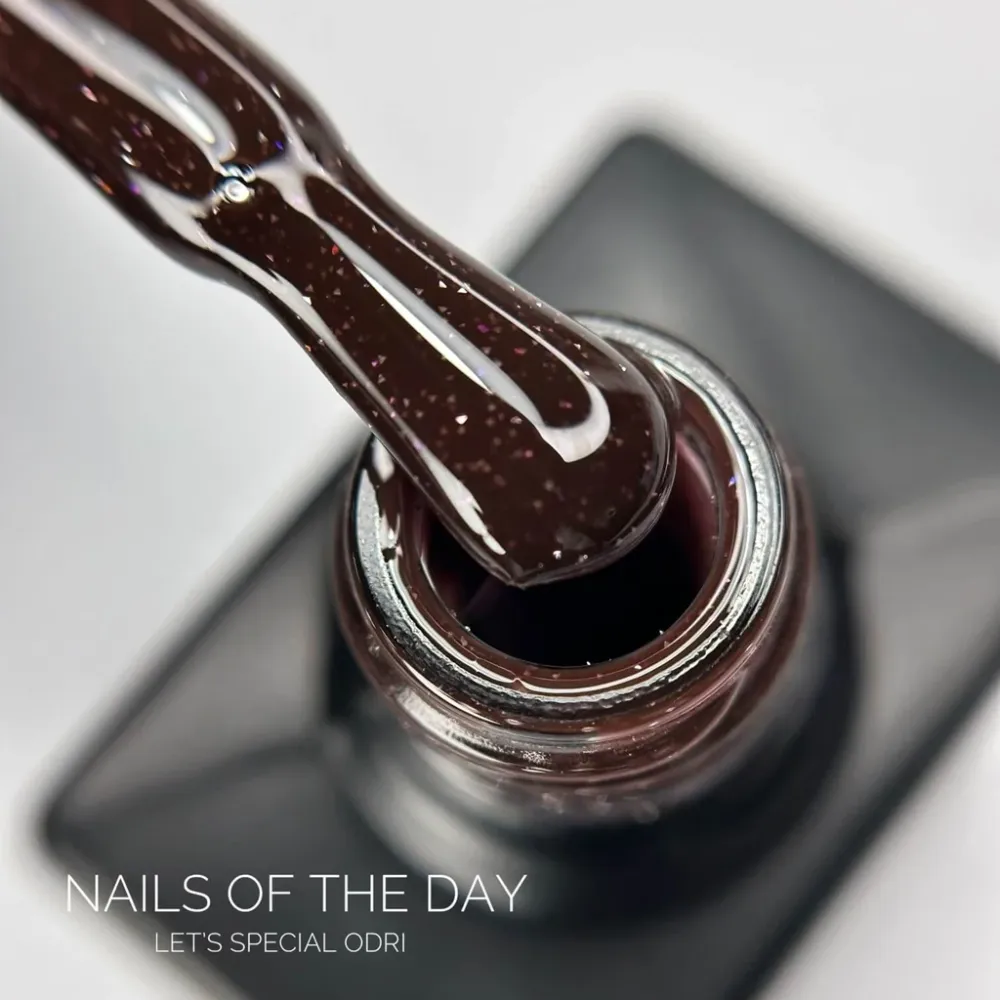 Reflektirajući gel lak za nokte №360 - Odri 10 ml NAILSOFTHEDAY