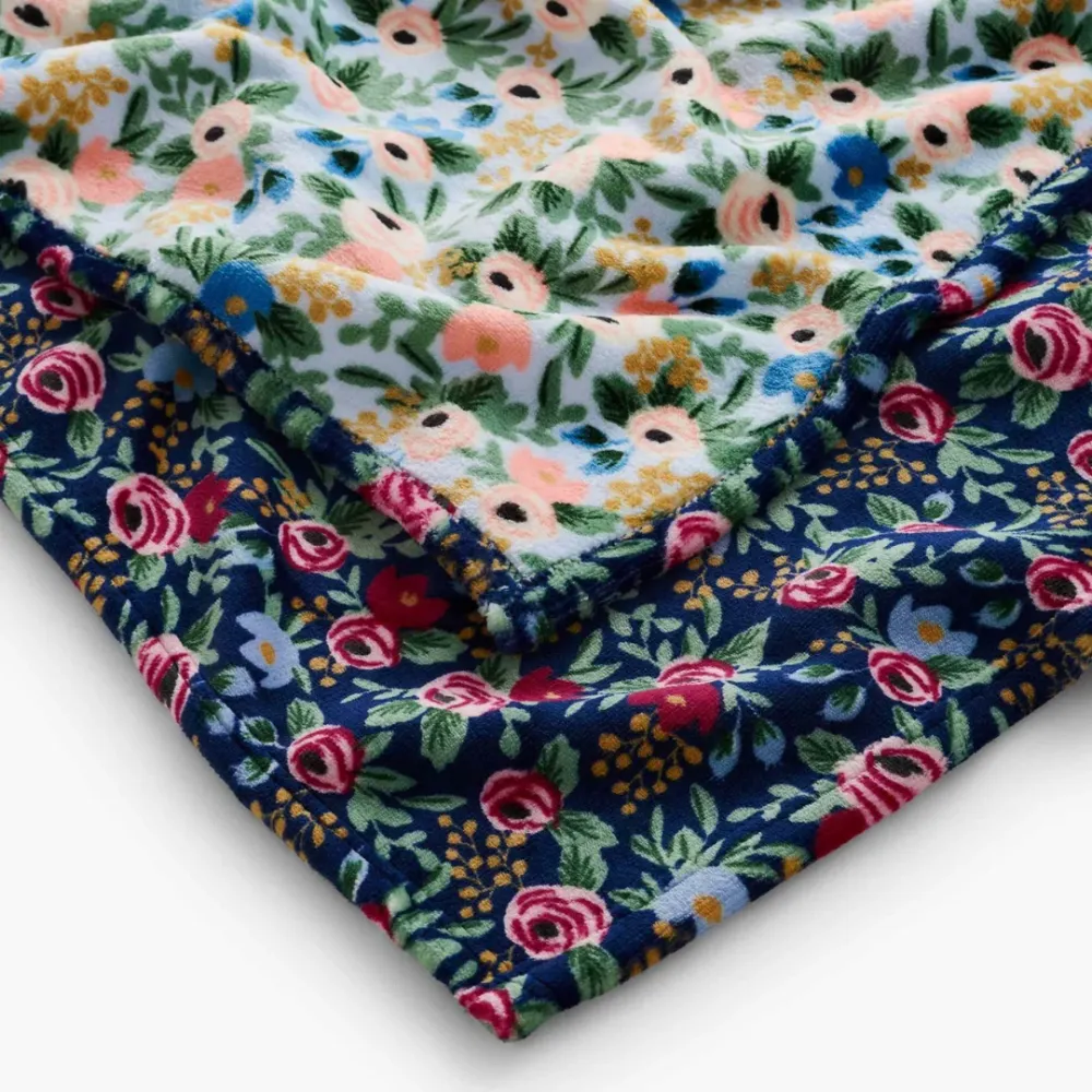 Rosa Fleece Blanket
