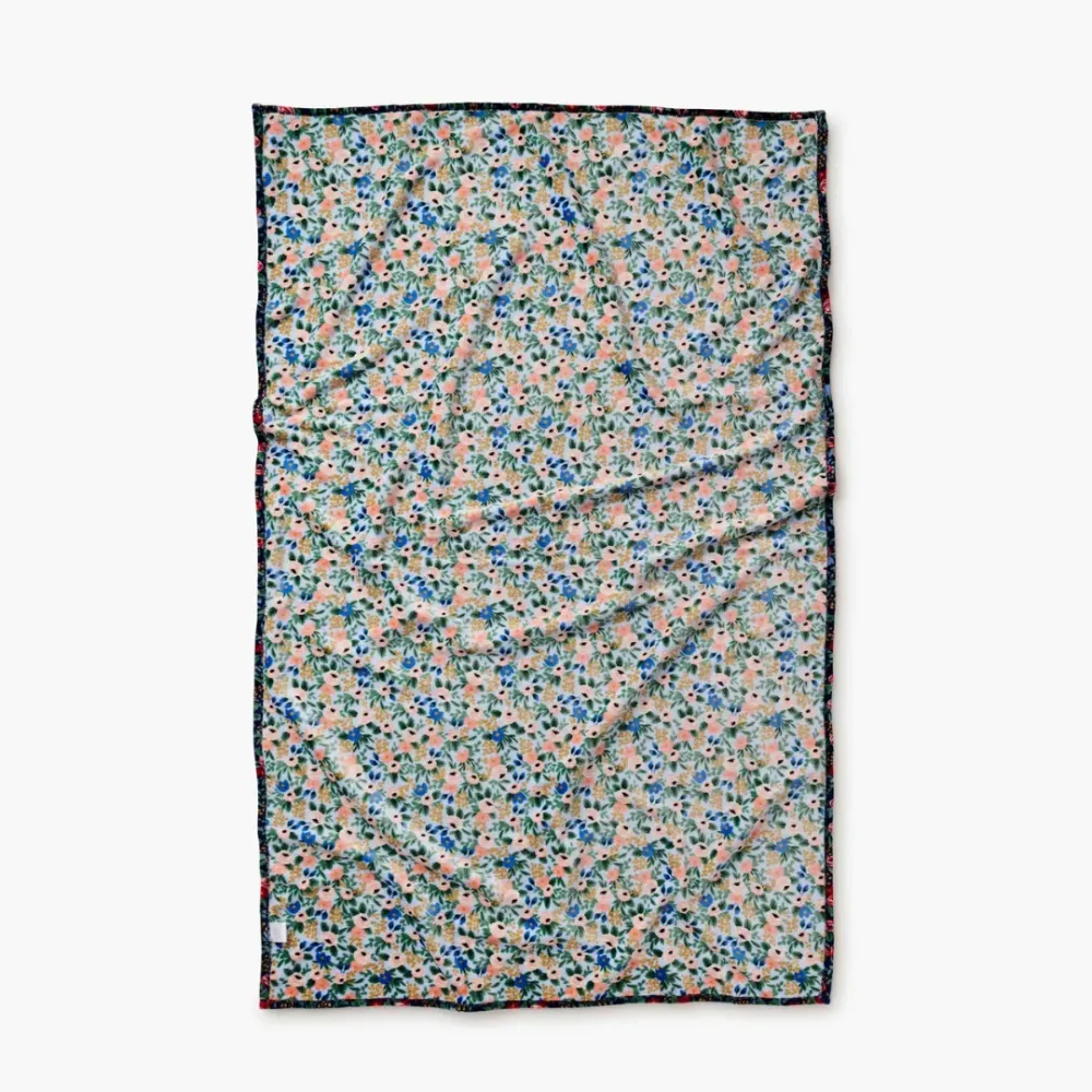 Rosa Fleece Blanket