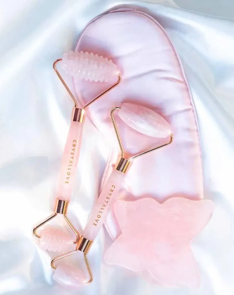 Rose quartz roller masažer za lice - Crystallove love stone