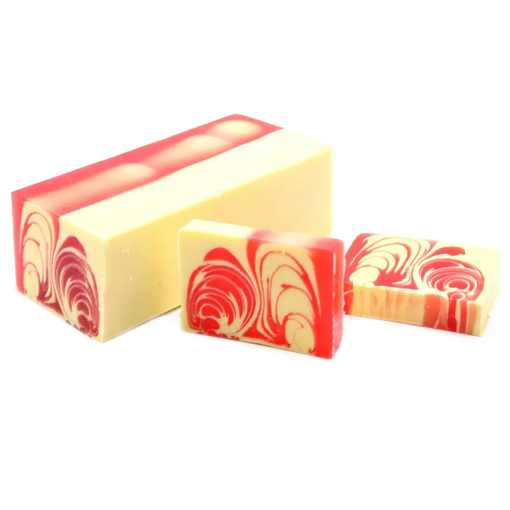 Ručno rađeni sapun od jagode, 115g