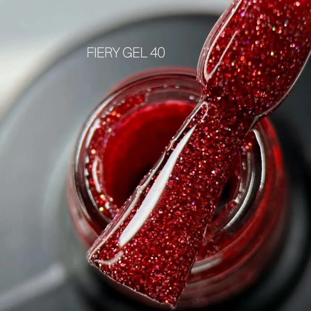 Gel lak za nokte Fiery №40 10 ml Saga Professional
