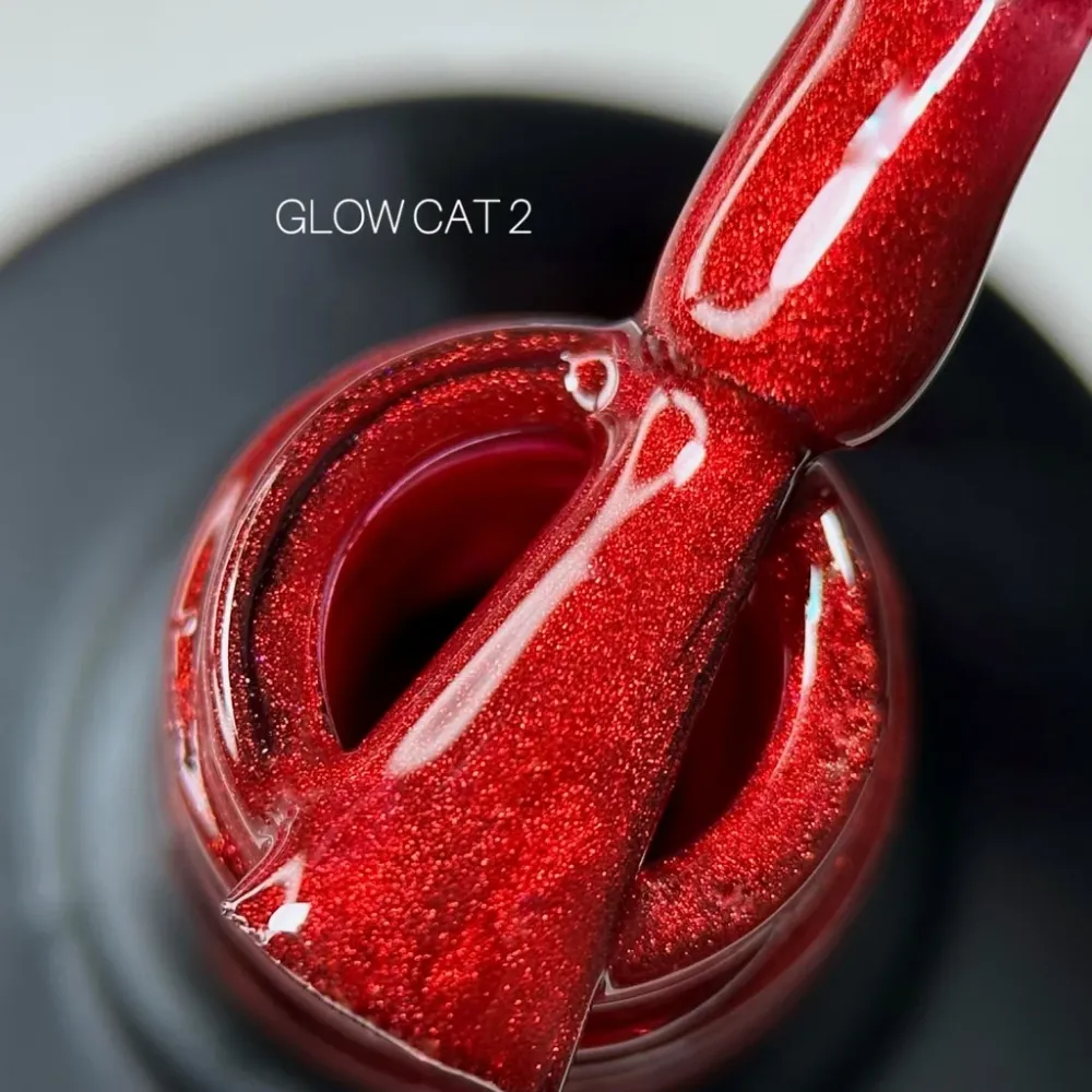 Gel lak za nokte Glow Cat №2 10 ml Saga Professional