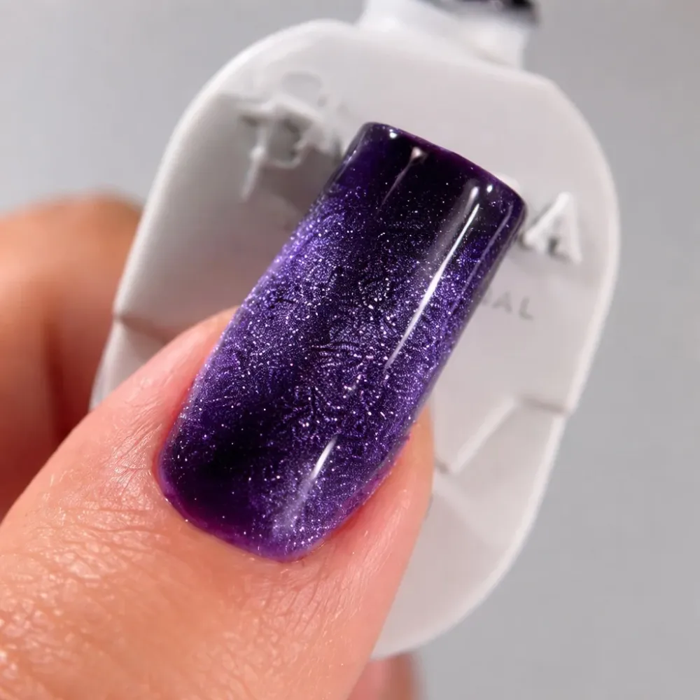 Gel lak za nokte Space Cat №1 10 ml Saga Professional