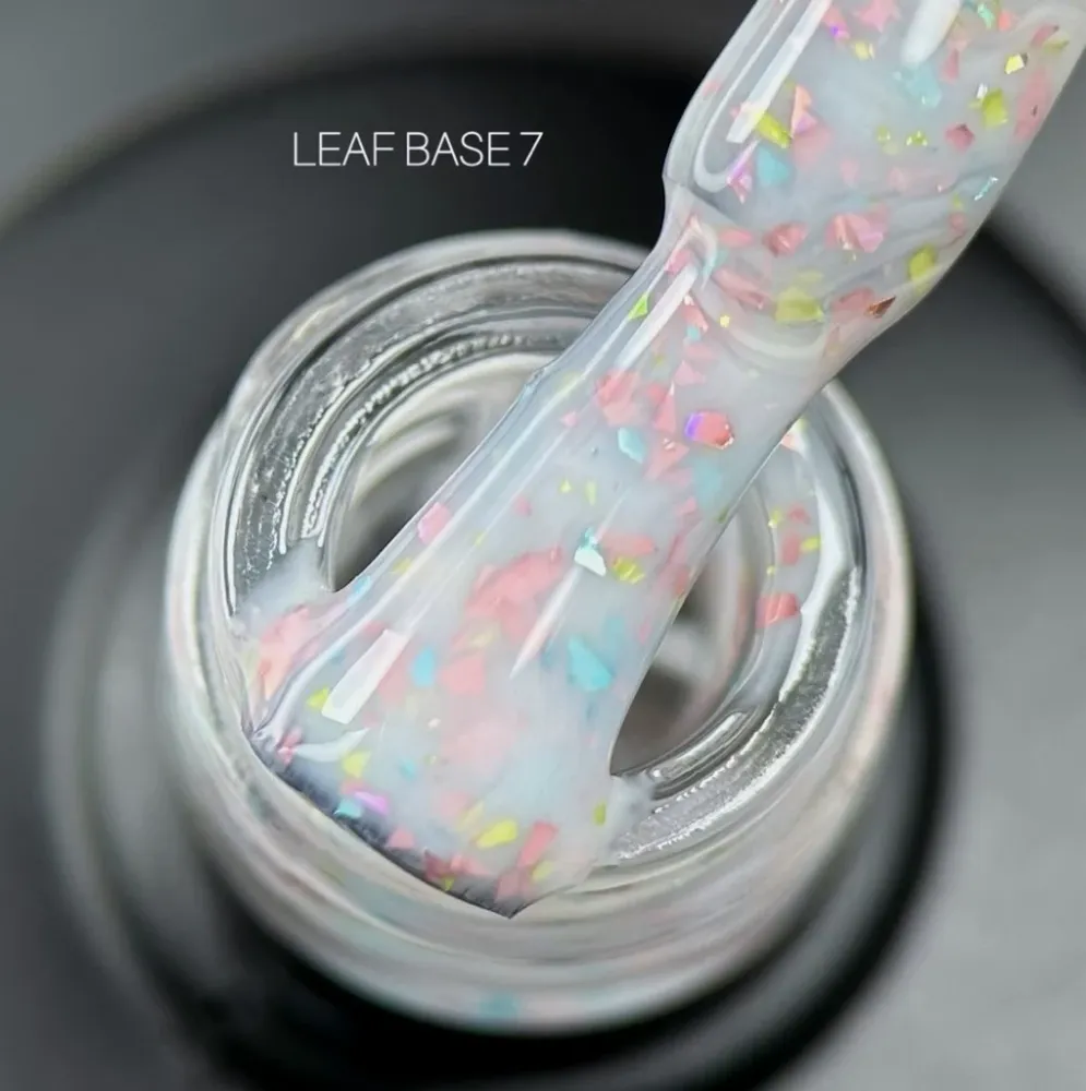 Leaf Base №7 9 ml Saga Professional