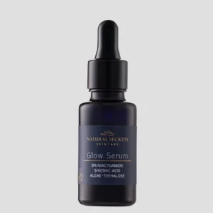 Serum za lice s niacinamidom 8% pogodan za kožu od akni Natural Secrets