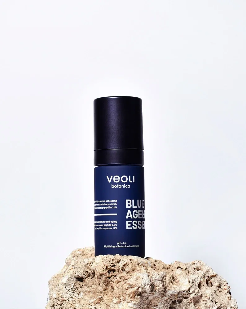 Serum protiv starenja Plava vječna esencija s bakrenim peptidom i peptidnim kompleksima Veoli Botanica