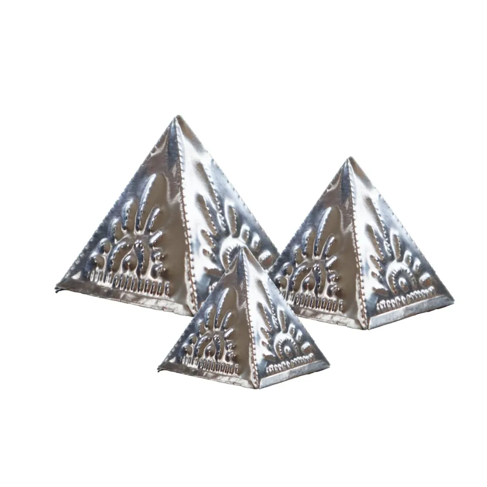 Set kalupa za piramide od praha tamjana, 3 komada