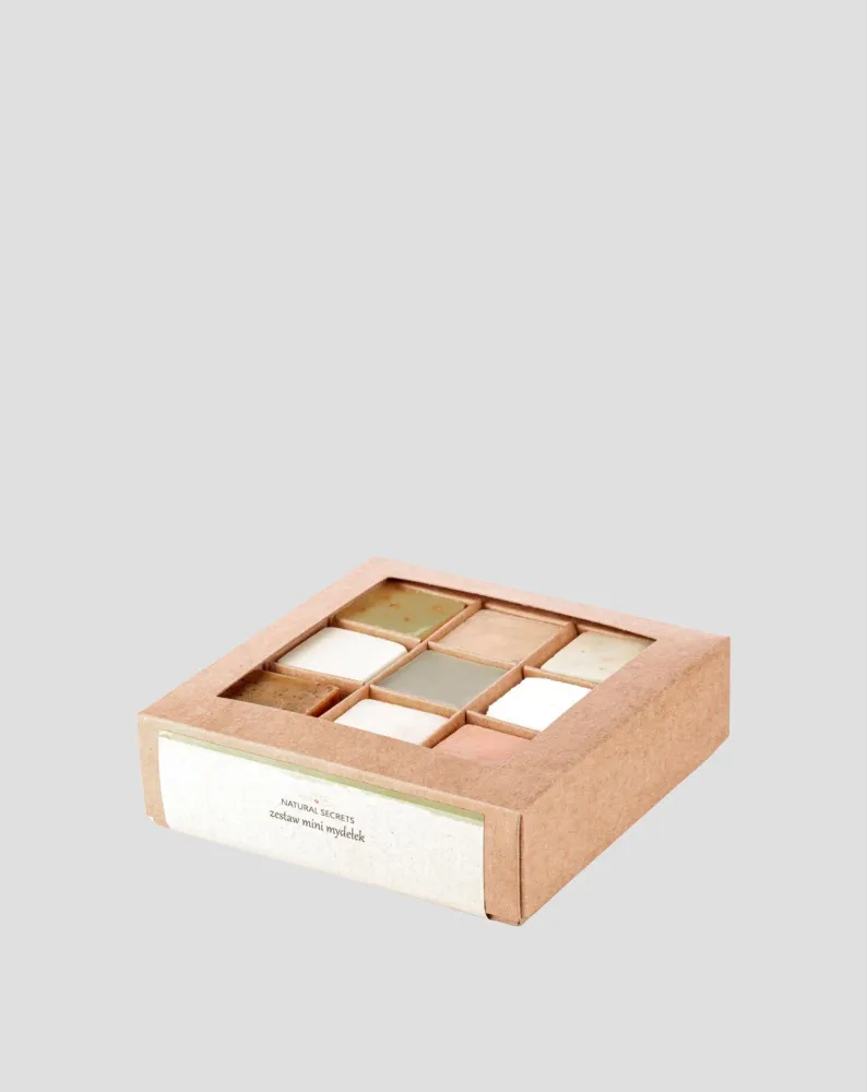 Set od 9 prirodnih ručno izrađenih sapuna Natural Secrets