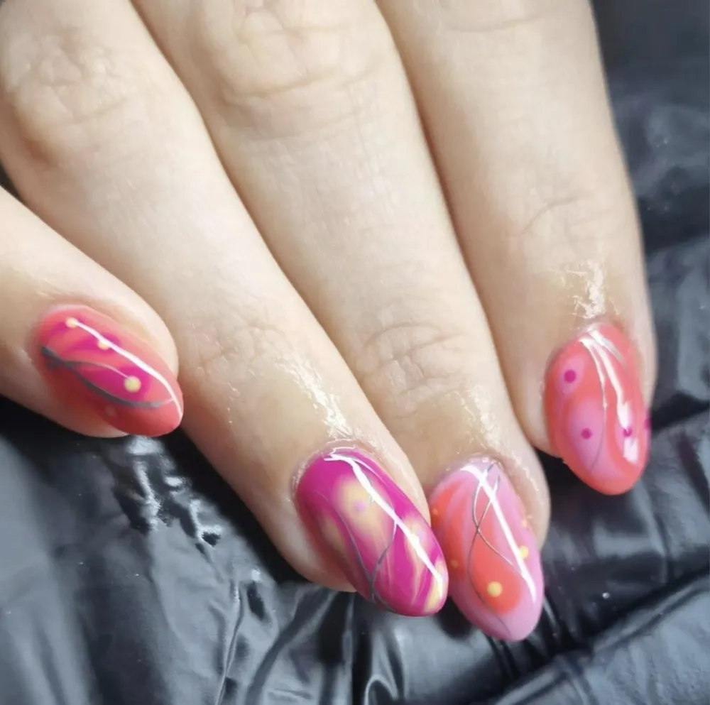 Tutti Frutti - UGGP-A1042 Urban Graffiti Gel Lak za Nokte 15ml
