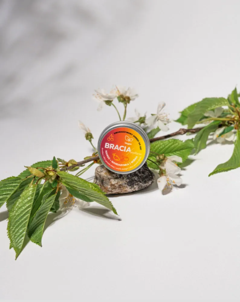 Voćni sorbet za suhe i ispucale usne, trešnja, mango i mandarina Bracia Mydlarze