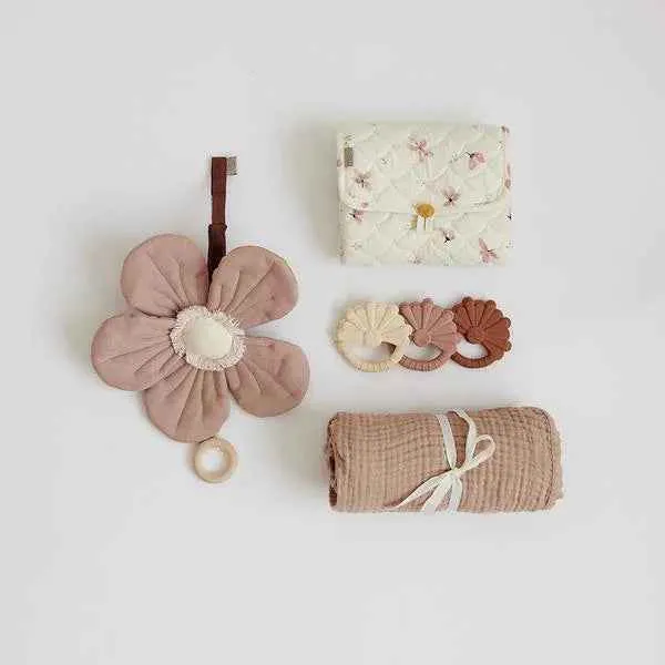 CamCam® Podloga za previjanje Windflower Creme