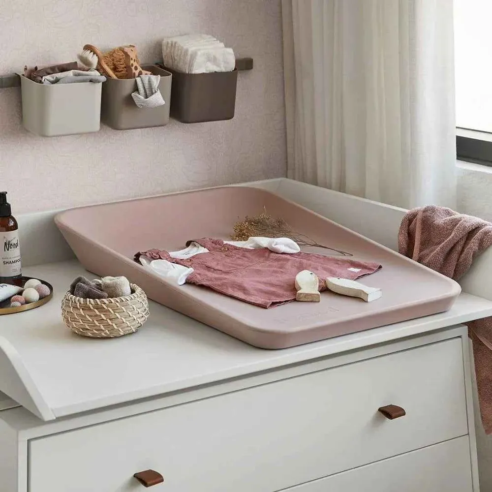 Leander® Podloga za prematanje Matty™ Wood Rose