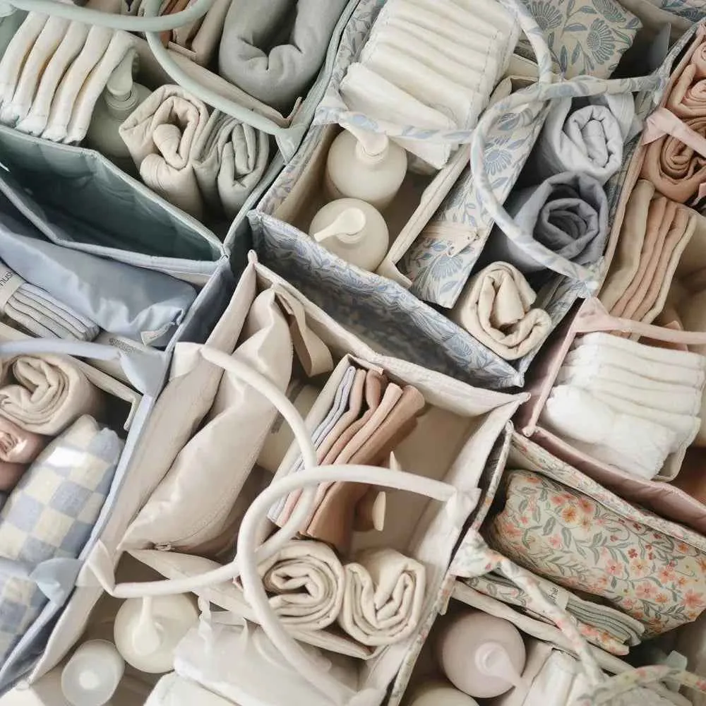 Mushie® Organizator za pelene Pastel Blooms