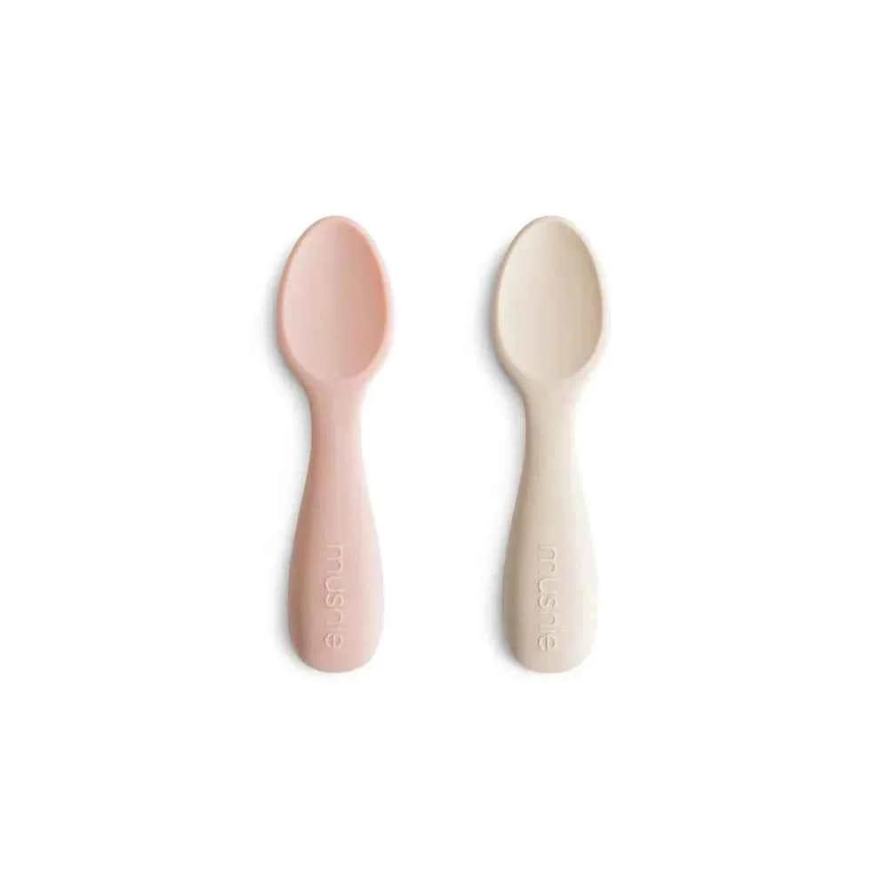 Mushie® Set dvije silikonske žličice Starter Blush/Shifting Sand