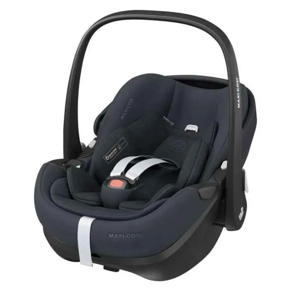 Maxi Cosi® Autosjedalica i-size 40-87 cm Pebble 360 Pro2 essential Graphite