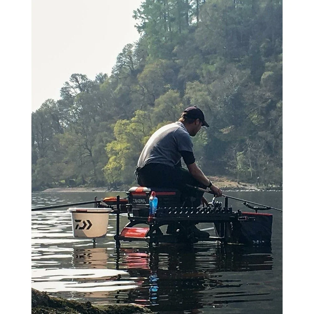 DAIWA Bucket White 18L