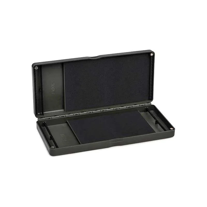 Fox Edges Medium Rig Box inc 50 Pins