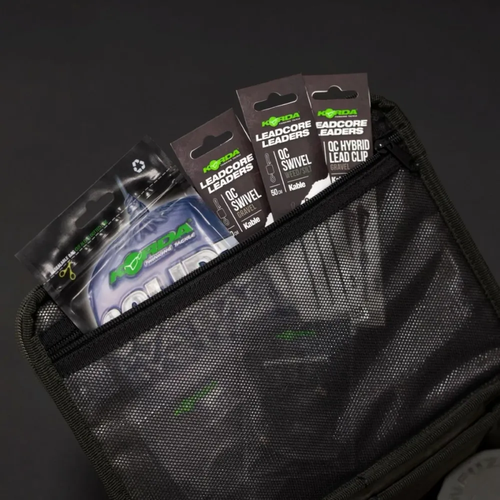 Korda Compac 200 Tackle Pouch Dark Kamo