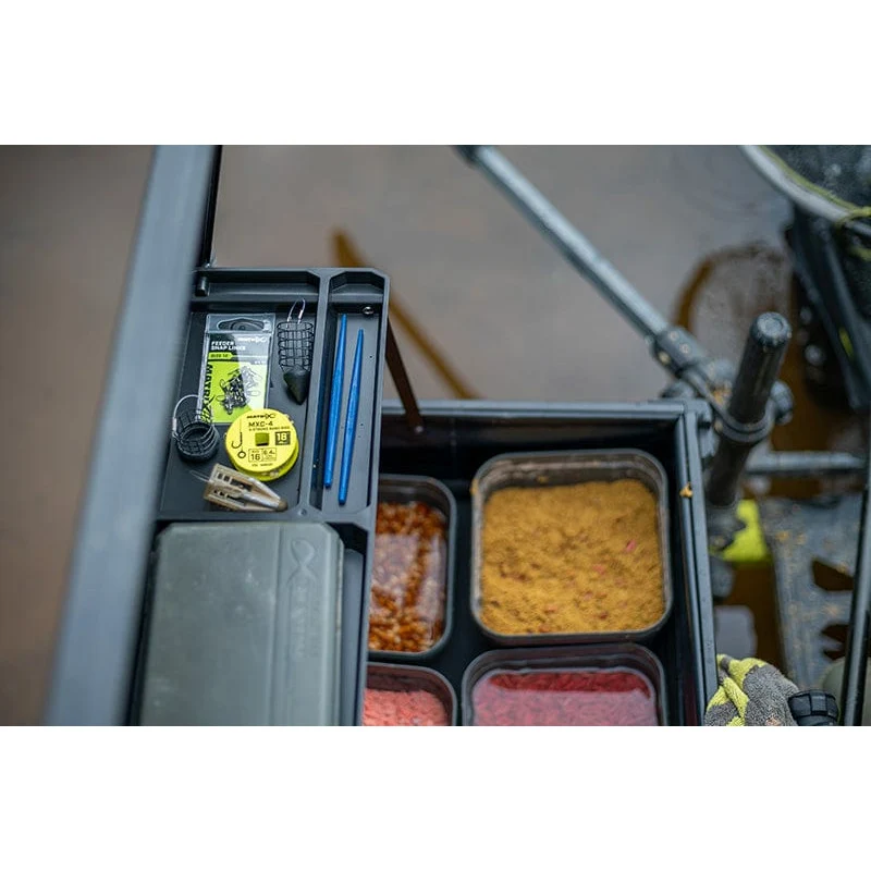 Matrix Pro Feeder Tray