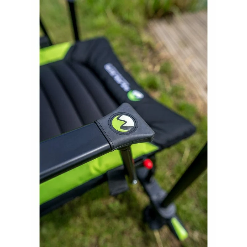 Maver Feeder Chair