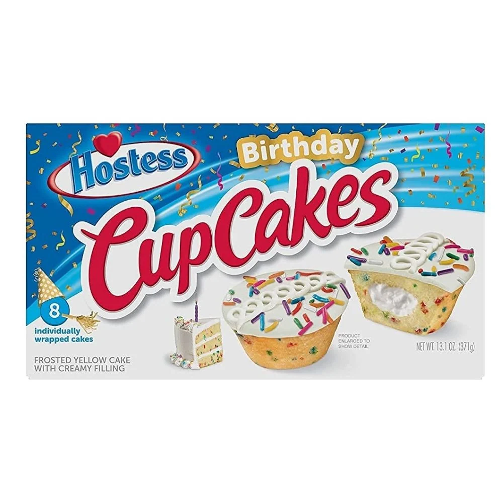 Hostess Birthday Cupcakes, kolačići punjeni kremom od vanilije prekriveni glazurom i šarenim bombonima od 371g